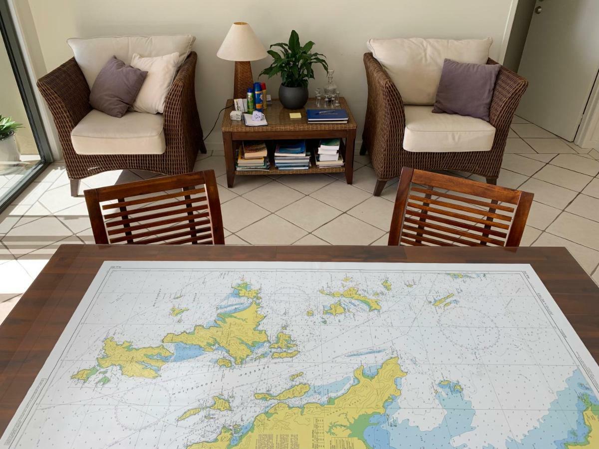 Island Views Bed and Breakfast Airlie Beach Εξωτερικό φωτογραφία